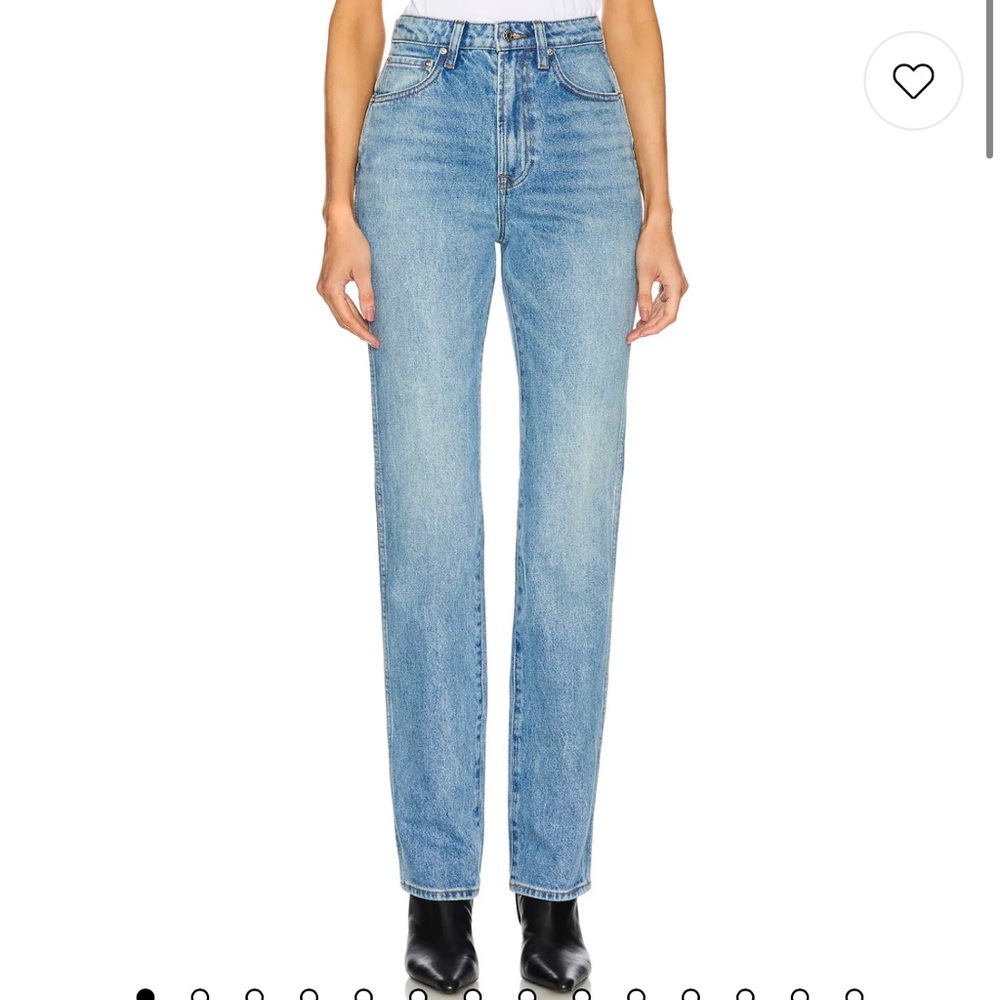 NWOT-Sara Super High Rise Slim Straight